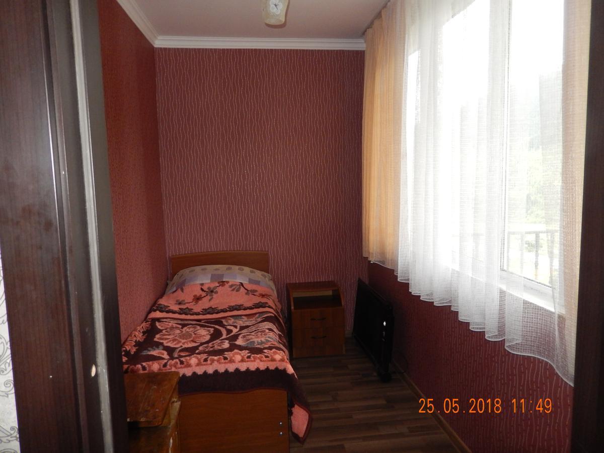 Jilieta Hotel Mestia Bagian luar foto